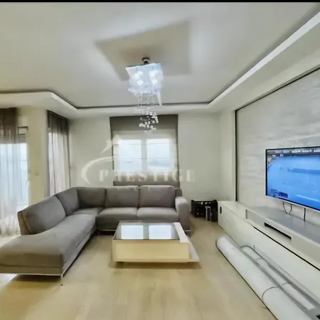 La Capitale Apartment *